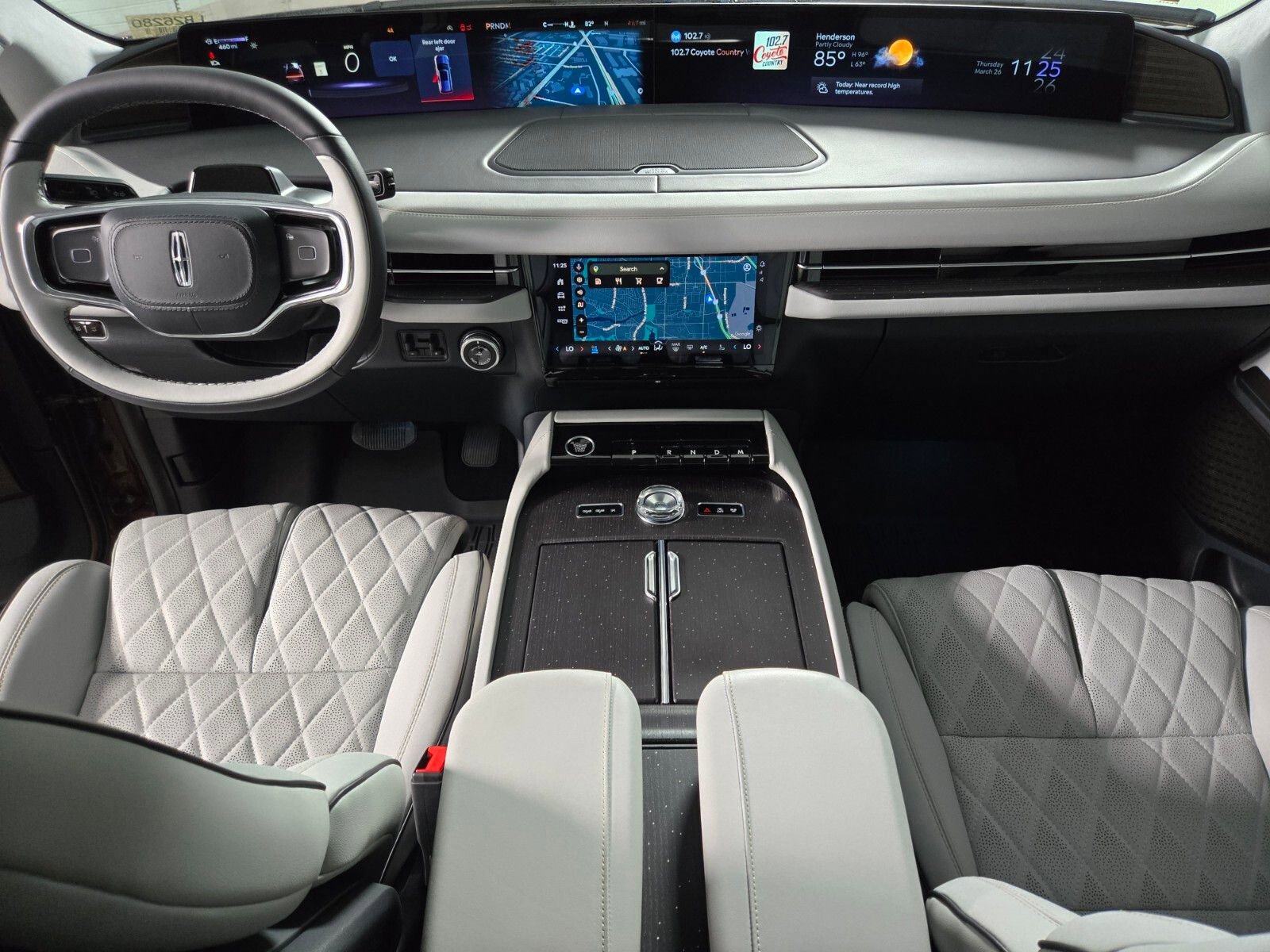 New 2026 Lincoln Navigator L Black Label w/ Black Label Special Edition image 16