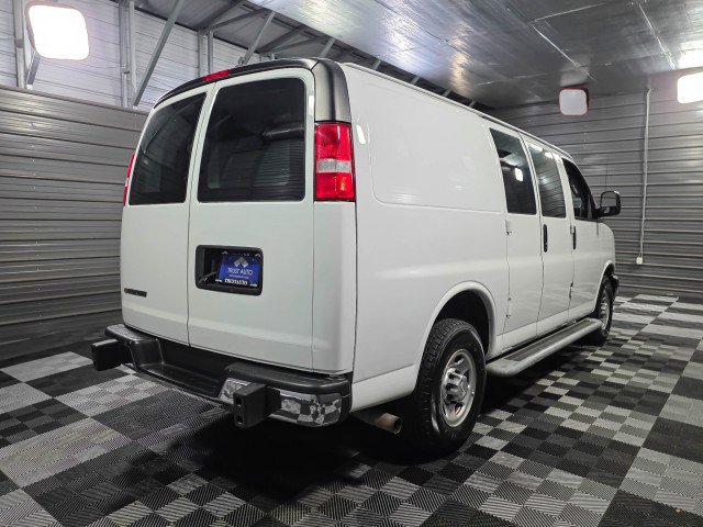 Used 2019 Chevrolet Express 2500 w/ Driver Convenience Package RWD image 5