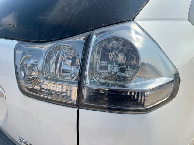 Used 2005 Lexus RX 330 AWD w/ Premium Plus Pkg image 12