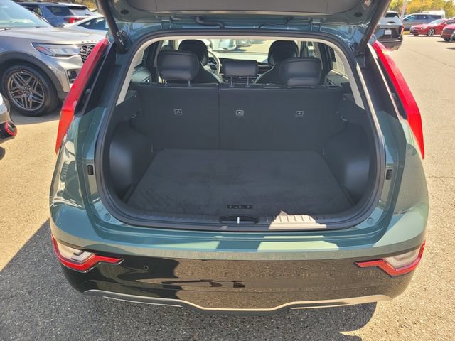 Used 2023 Kia Niro Wave FWD image 8