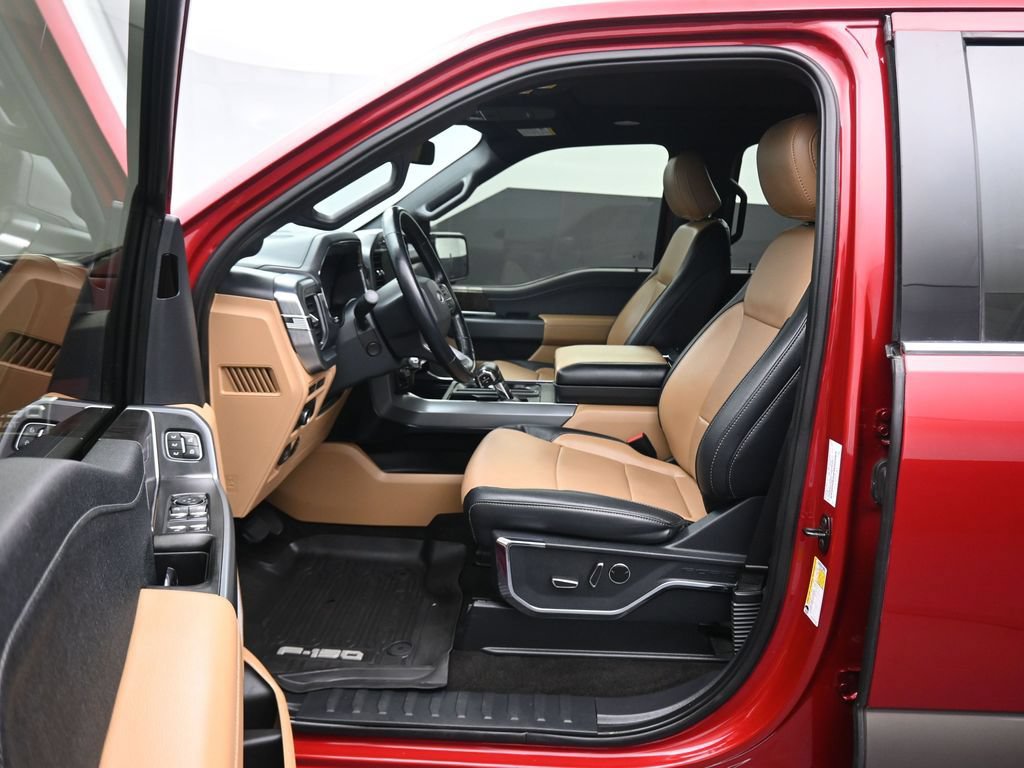 Used 2021 Ford F150 Lariat w/ Equipment Group 502A High AWD/4WD image 12