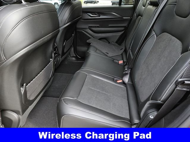 New 2025 Jeep Grand Cherokee Laredo image 27