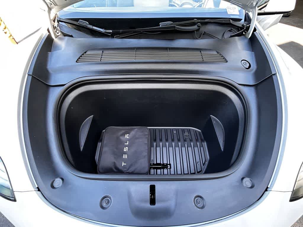 Used 2022 Tesla Model Y Long Range AWD/4WD image 9