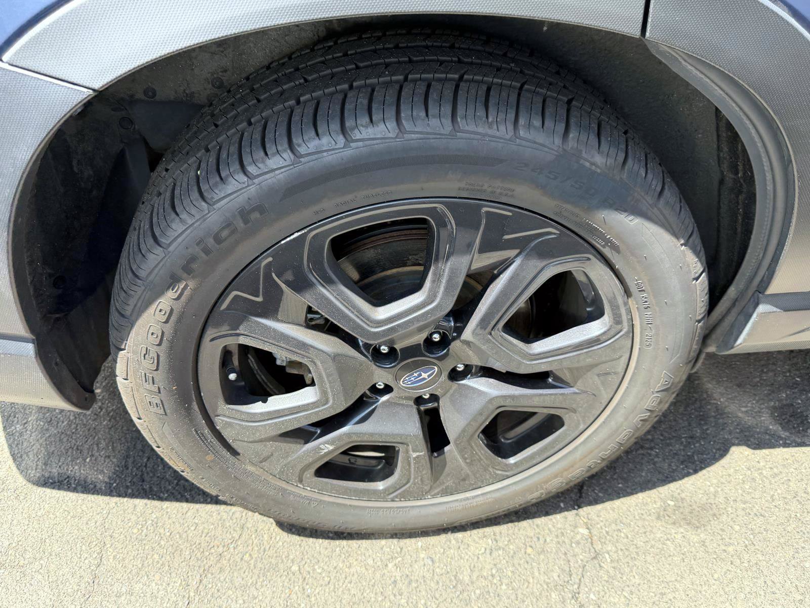 Used 2023 Subaru Ascent Onyx Edition AWD/4WD image 7
