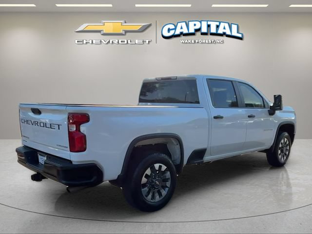 Used 2022 Chevrolet Silverado 2500 Custom w/ Custom Value Package AWD/4WD image 7