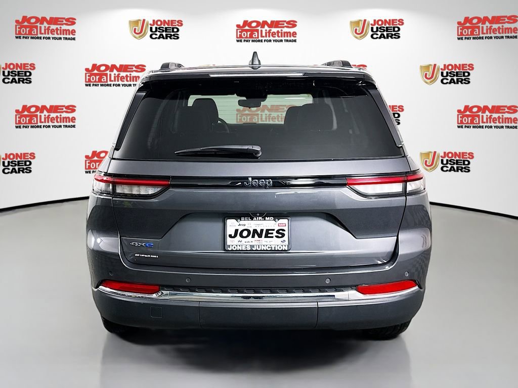 Used 2022 Jeep Grand Cherokee Limited 4xe image 17