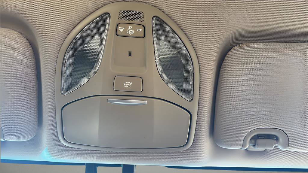 Used 2017 Hyundai Santa Fe Sport image 25