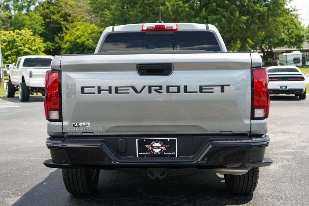 Used 2025 Chevrolet Colorado W/T RWD image 21