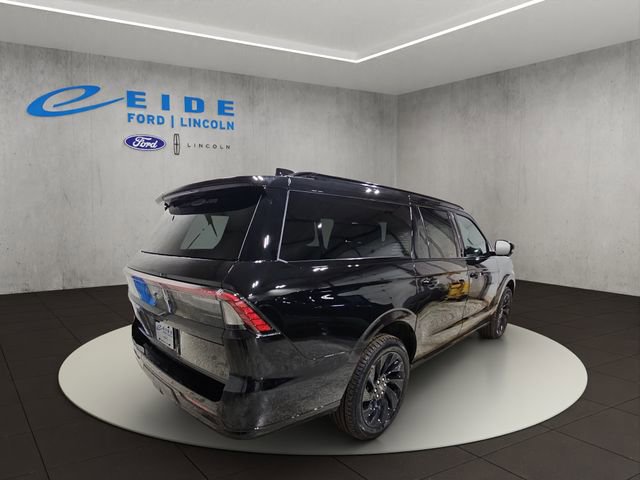 New 2026 Lincoln Navigator L Reserve w/ Jet Appearance Package image 7