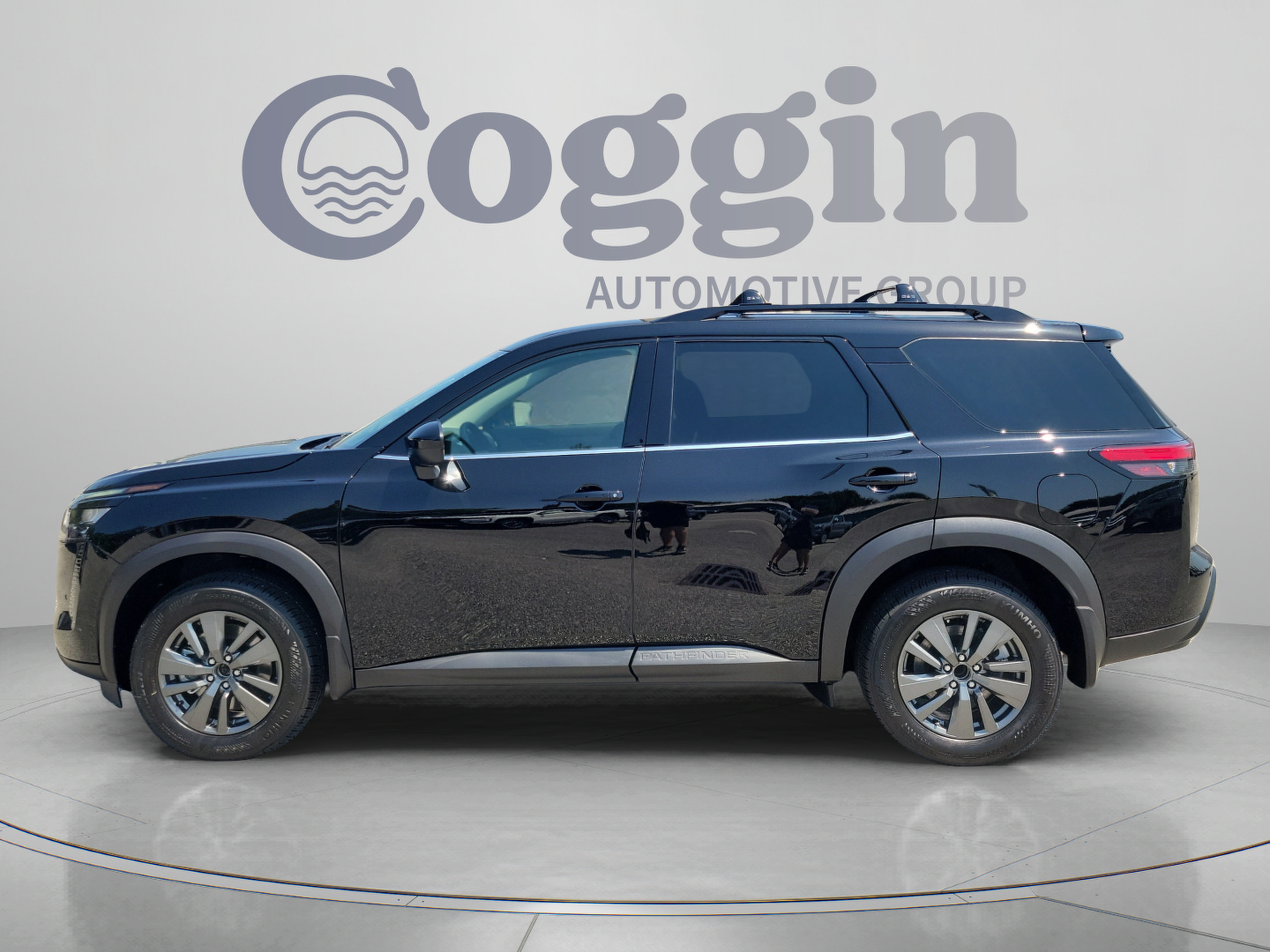 New 2026 Nissan Pathfinder SV FWD image 2
