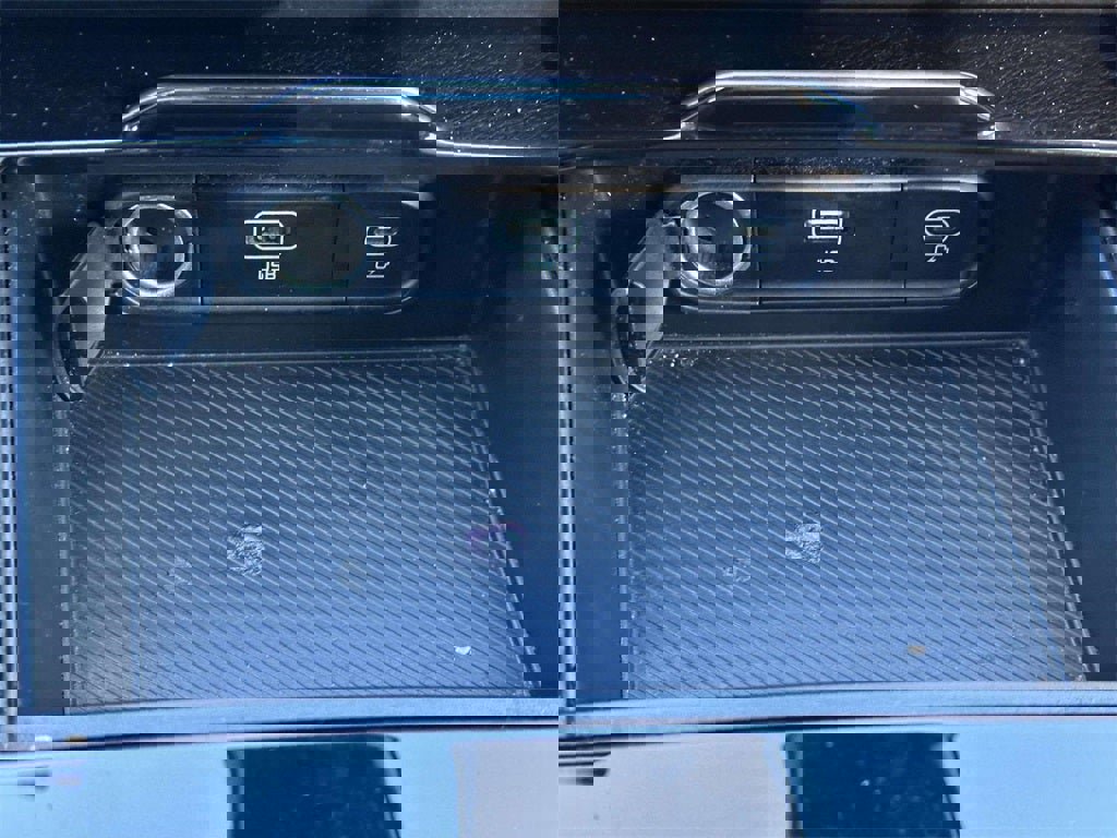 Used 2023 Kia Sportage LX image 23