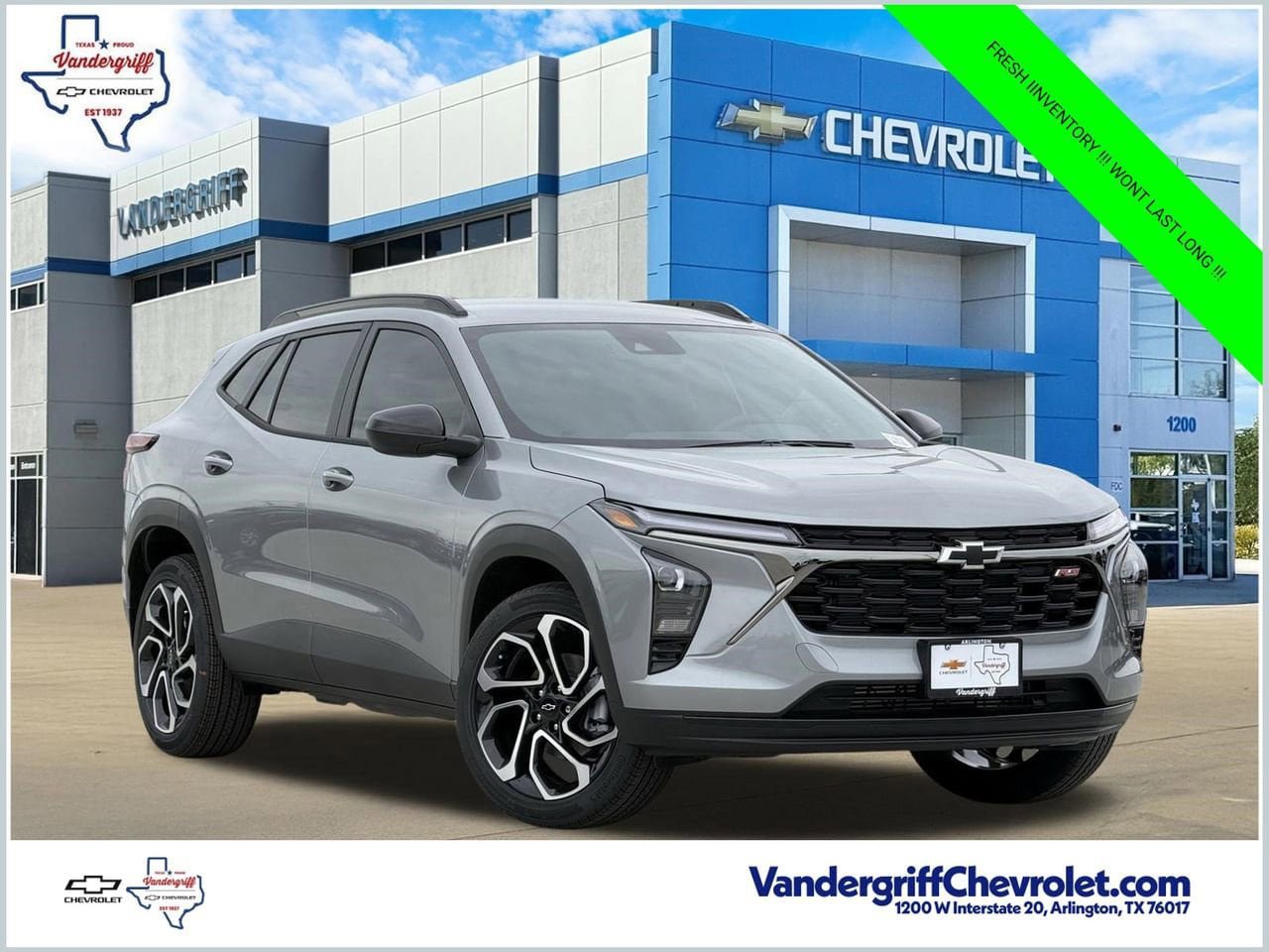 New 2026 Chevrolet Trax RS FWD image 1