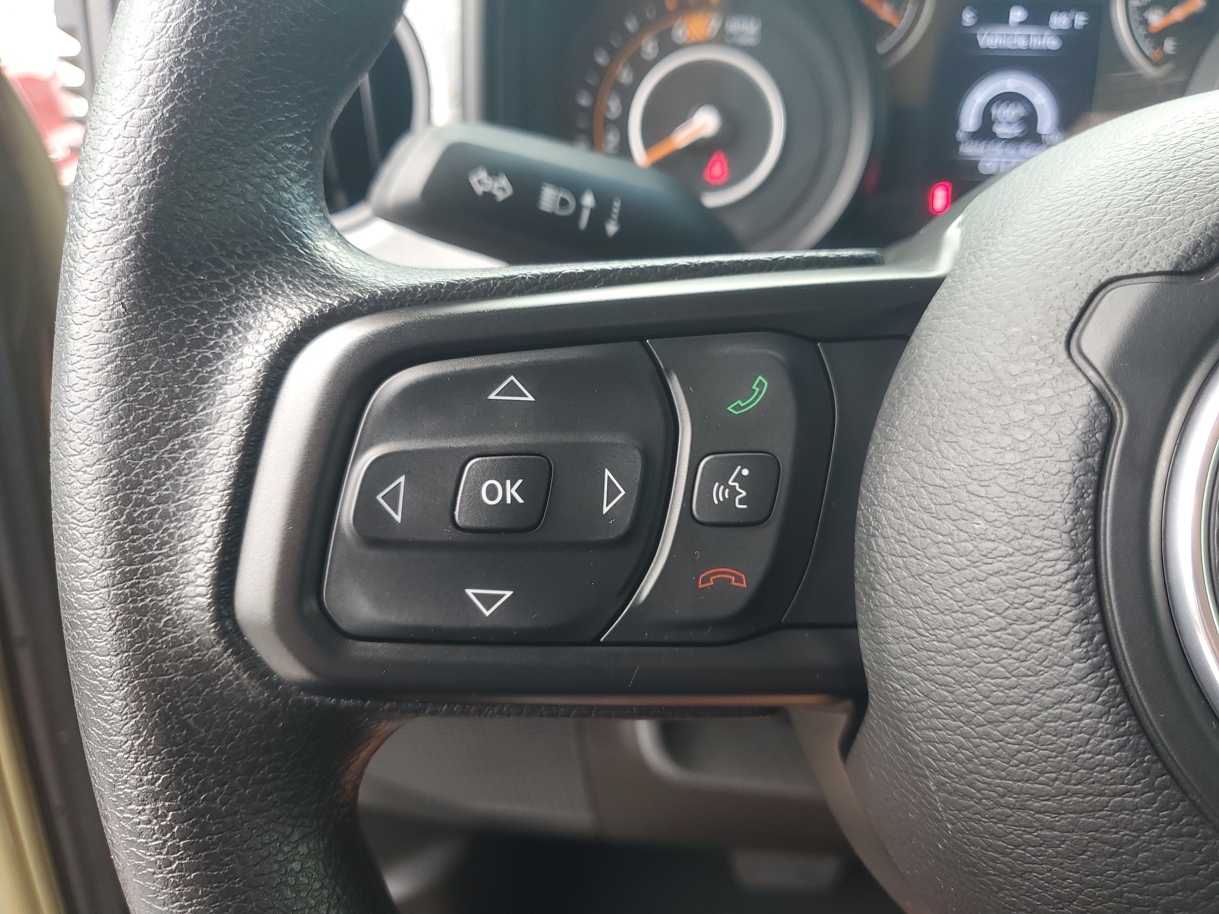 Used 2025 Jeep Wrangler Sport AWD/4WD image 14