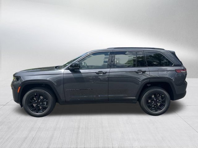 New 2026 Jeep Grand Cherokee Altitude RWD image 8