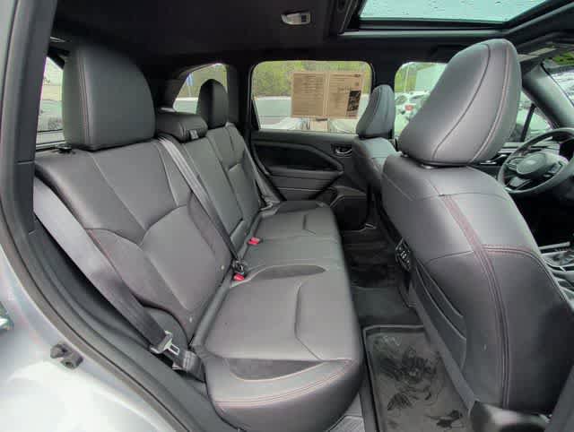 Certified 2025 Subaru Forester Touring w/ Popular Package - Touring AWD/4WD image 19
