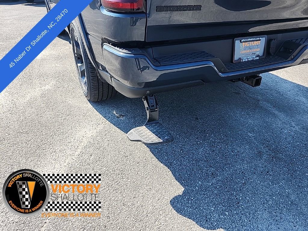 New 2025 RAM 1500 4x4 Crew Cab image 6
