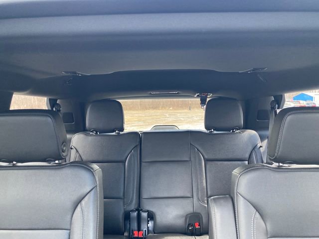 Used 2024 Chevrolet Tahoe Z71 w/ Luxury Package image 39