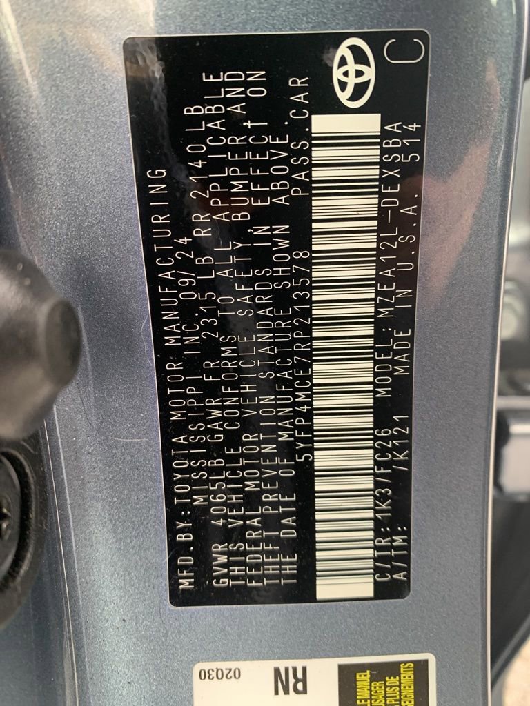 Used 2024 Toyota Corolla SE image 32