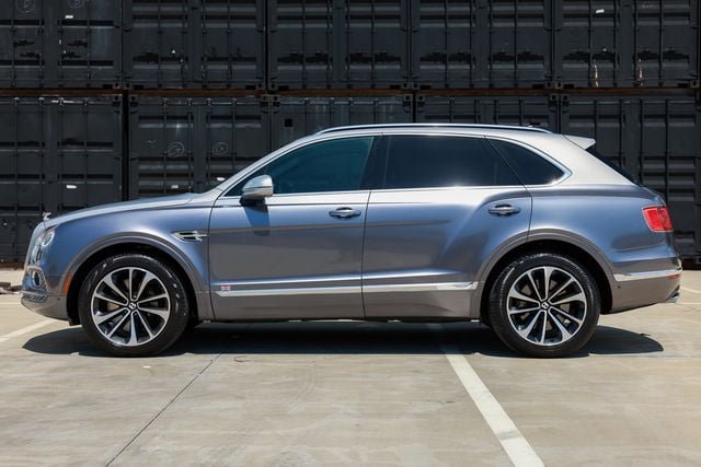 Used 2018 Bentley Bentayga AWD/4WD image 4