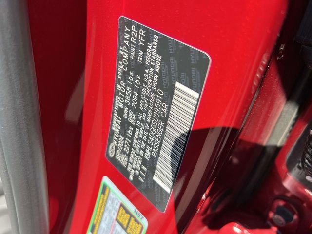 Certified 2025 Hyundai Elantra SEL image 19