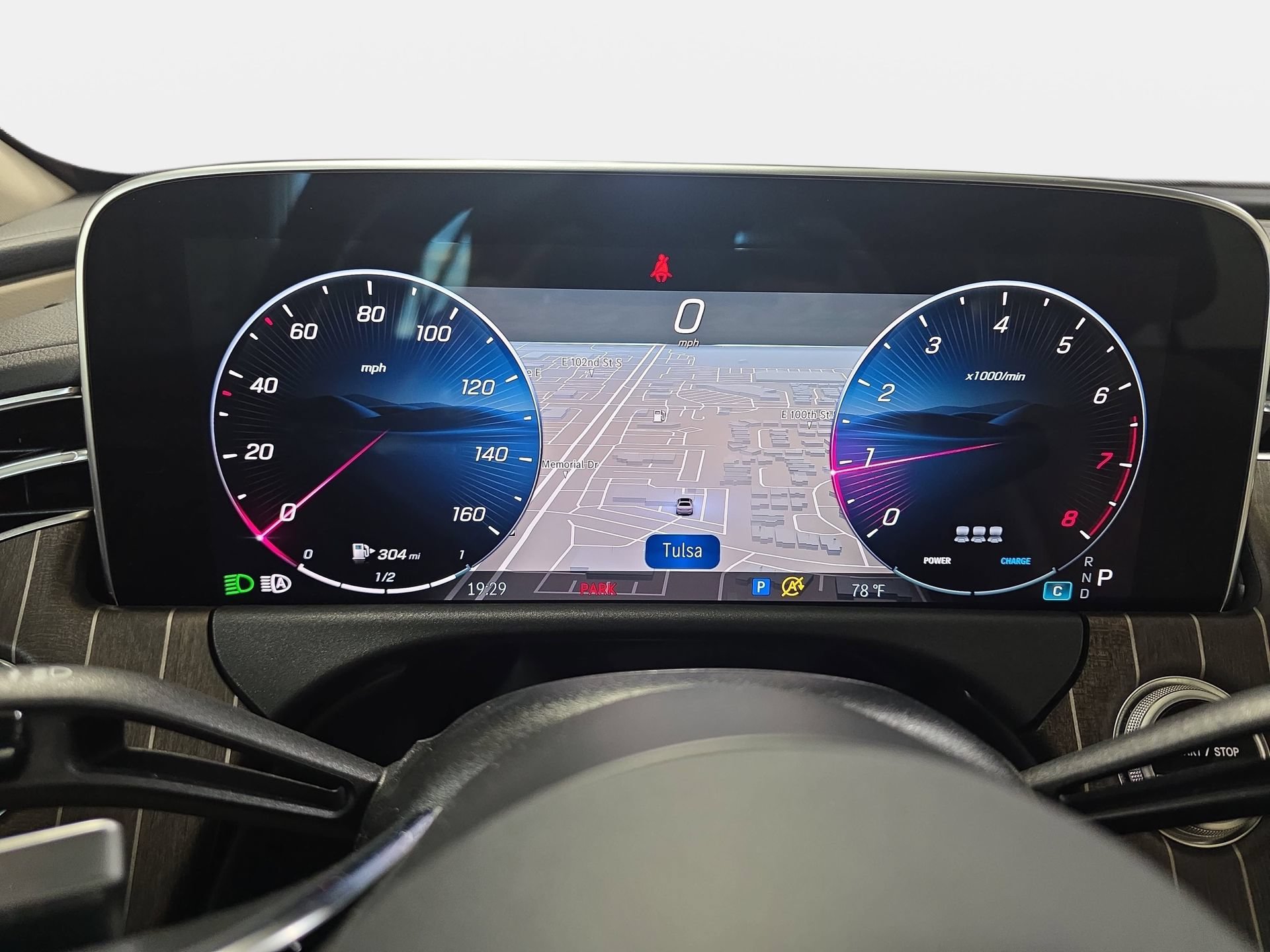 Used 2025 Mercedes-Benz E 350 4MATIC Sedan image 19