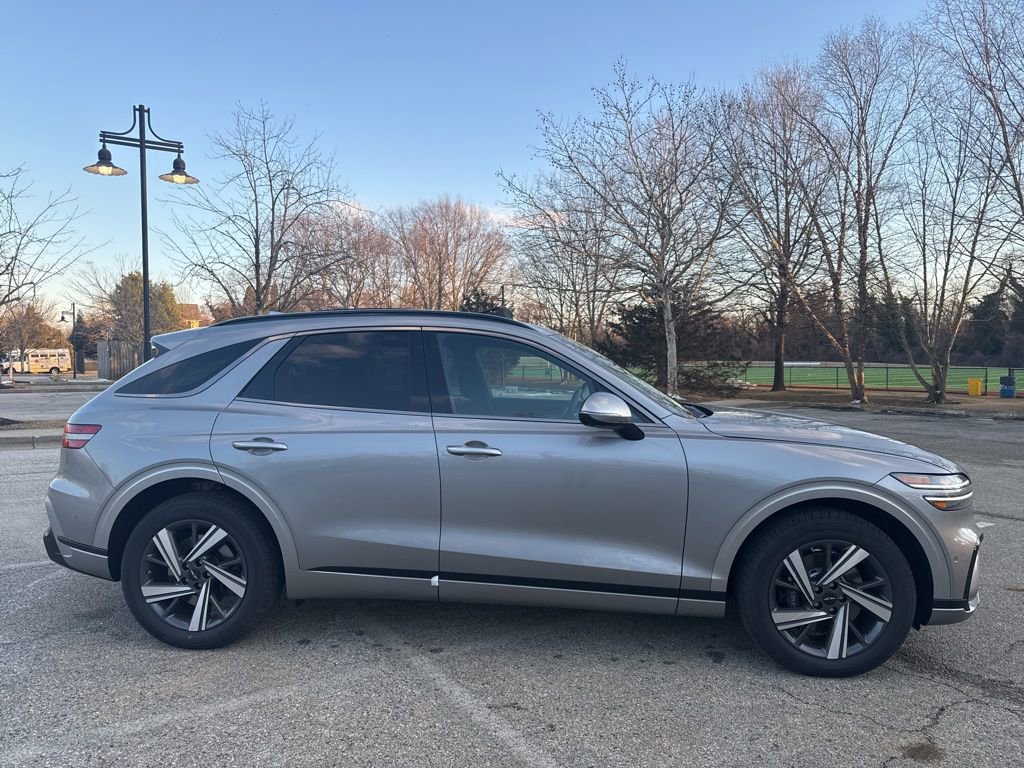New 2026 Genesis GV70 3.5T Sport Advanced AWD/4WD image 11