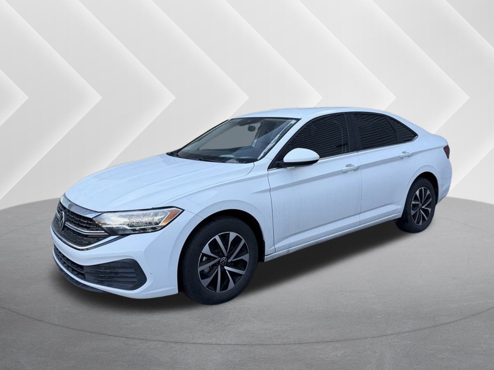 Used 2024 Volkswagen Jetta S image 1