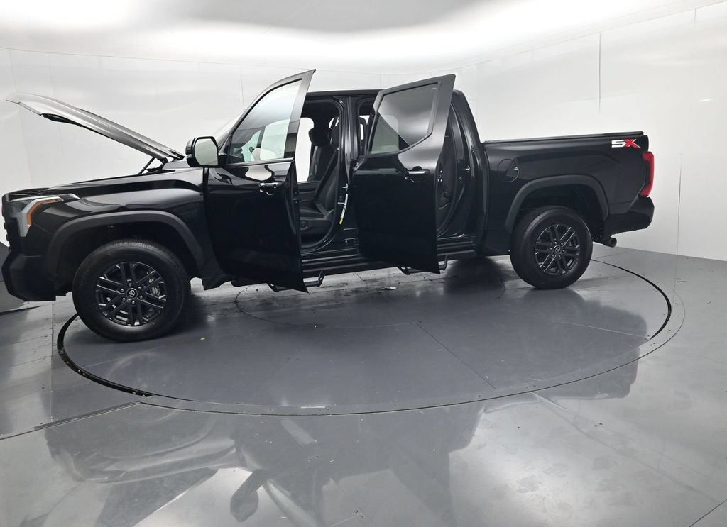 Used 2025 Toyota Tundra SR5 w/ SR5 Convenience Package AWD/4WD image 59