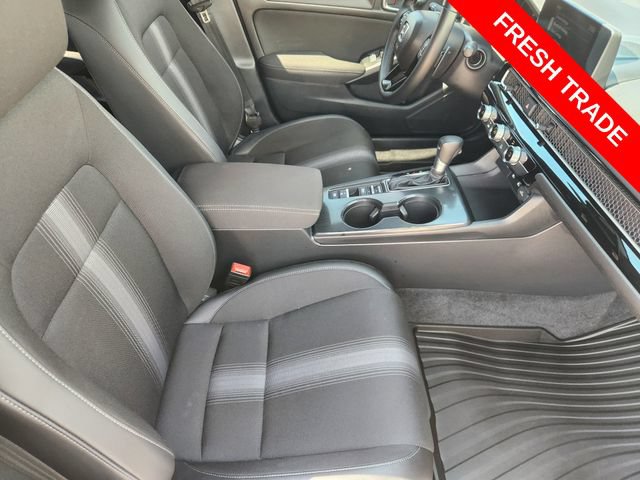 Used 2025 Honda Civic Sport image 13