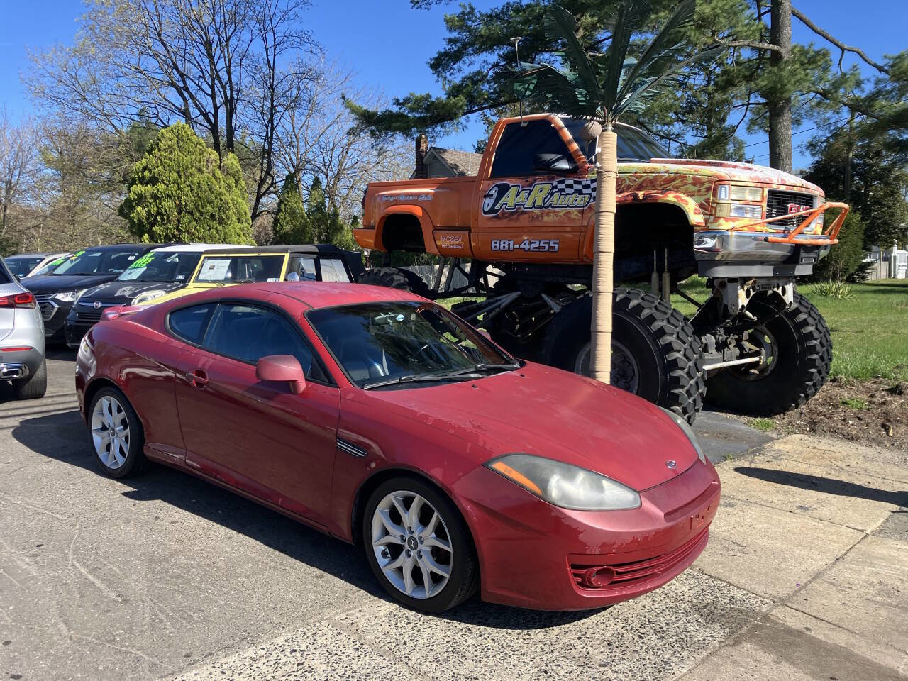 Used 2007 Hyundai Tiburon image 2