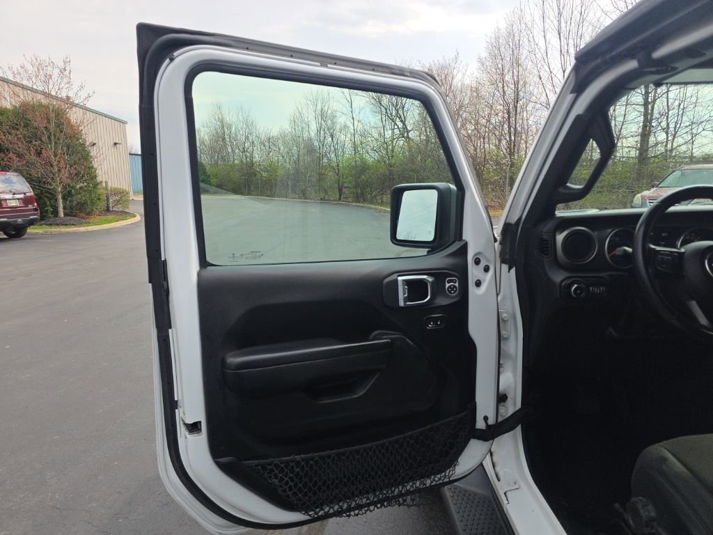 Used 2018 Jeep Wrangler Unlimited Sport S image 13
