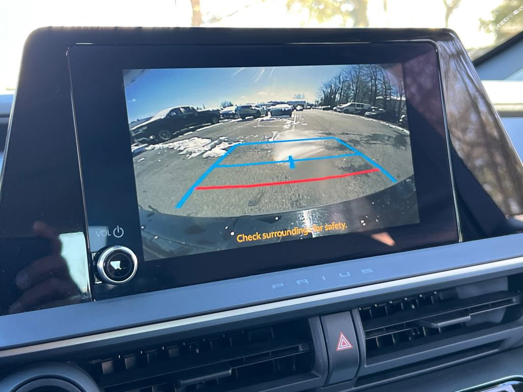 Used 2024 Toyota Prius LE image 26