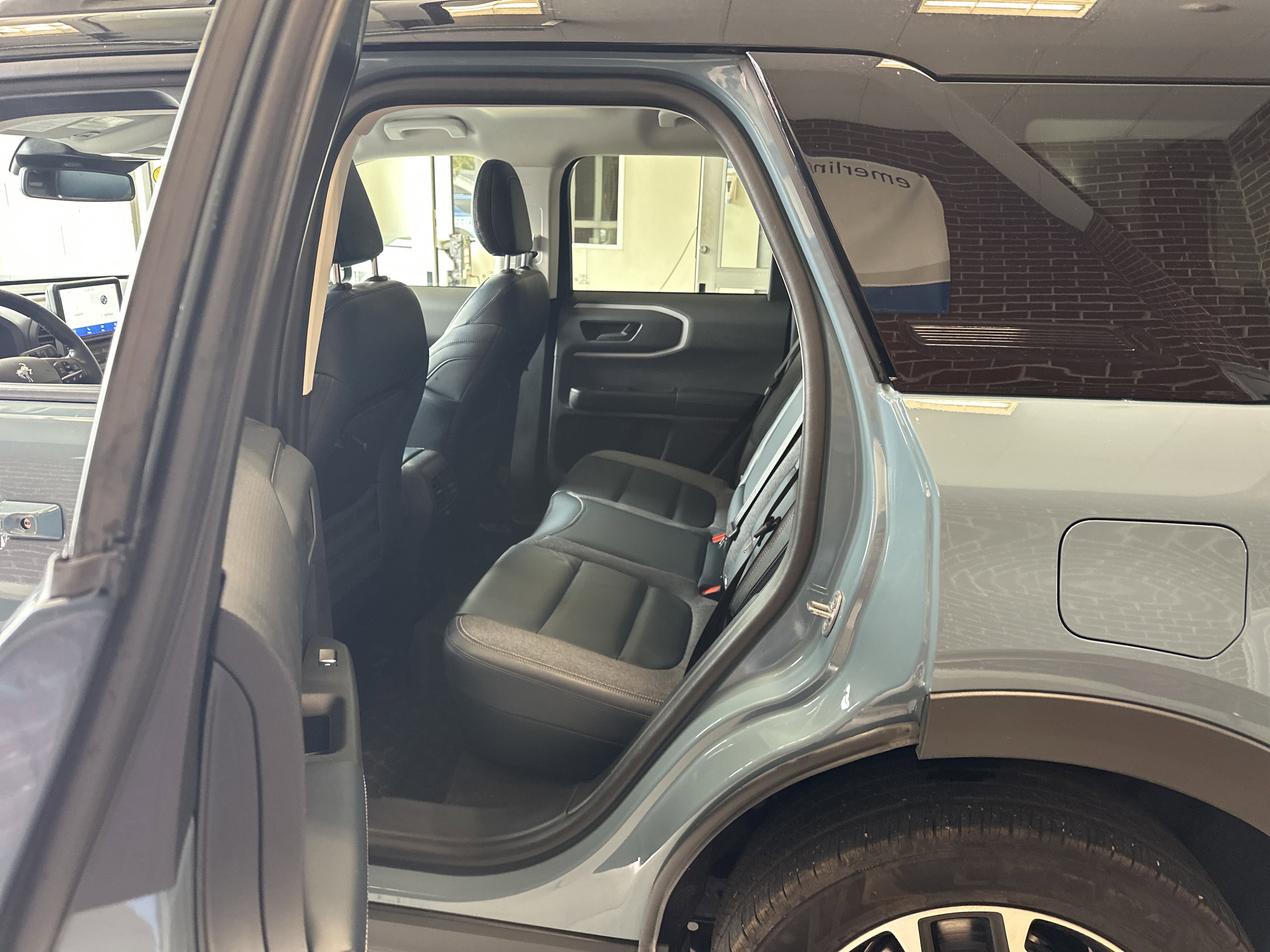 Used 2022 Ford Bronco Sport Outer Banks image 7