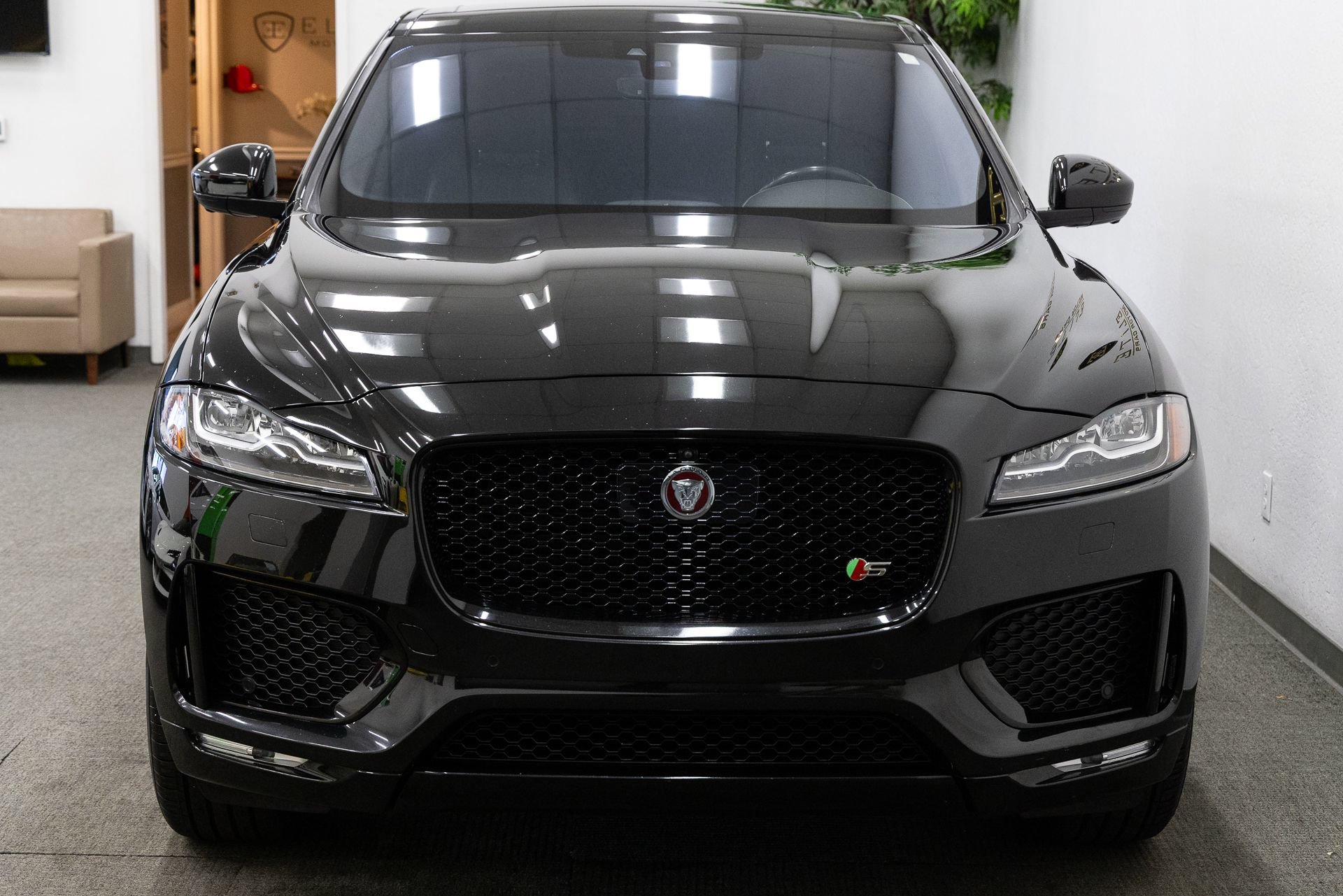Used 2020 Jaguar F-PACE S AWD/4WD image 12