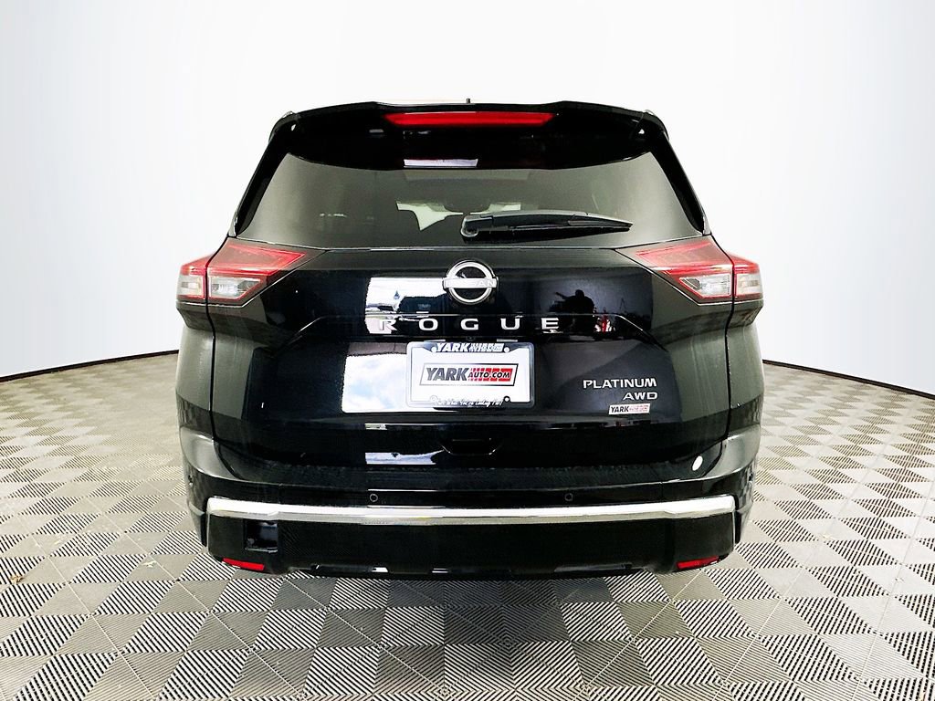 New 2026 Nissan Rogue Platinum image 9