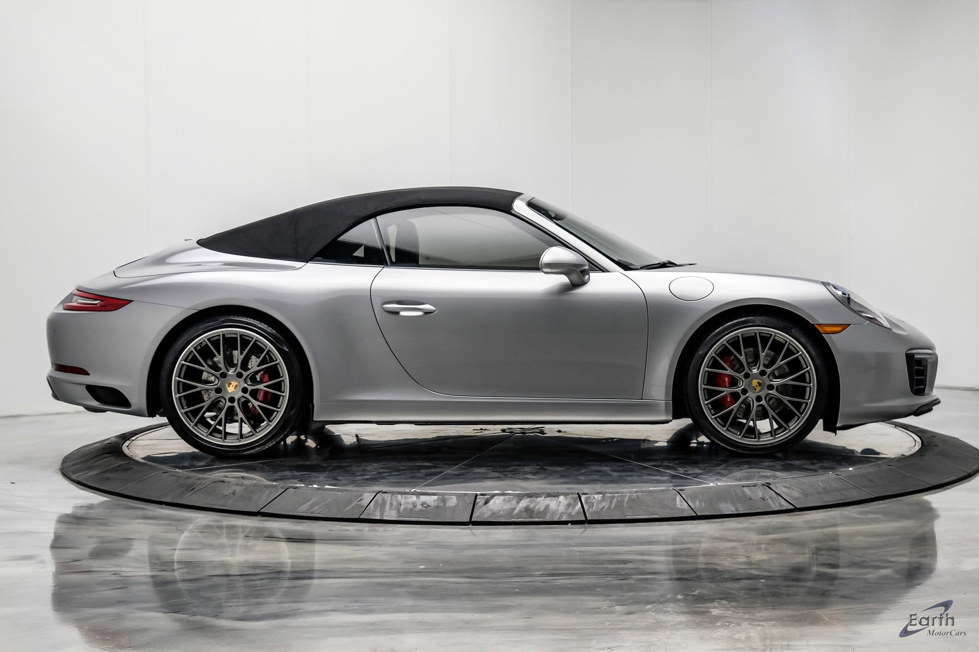 Used 2019 Porsche 911 Carrera S RWD image 24