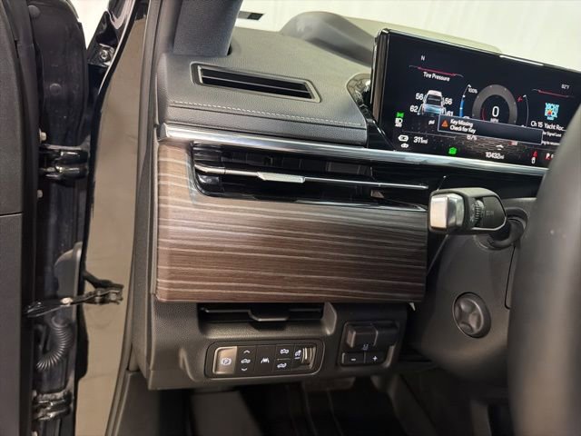 Used 2025 GMC Sierra EV Denali image 14