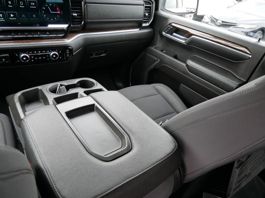 Used 2023 GMC Sierra 1500 SLE image 15