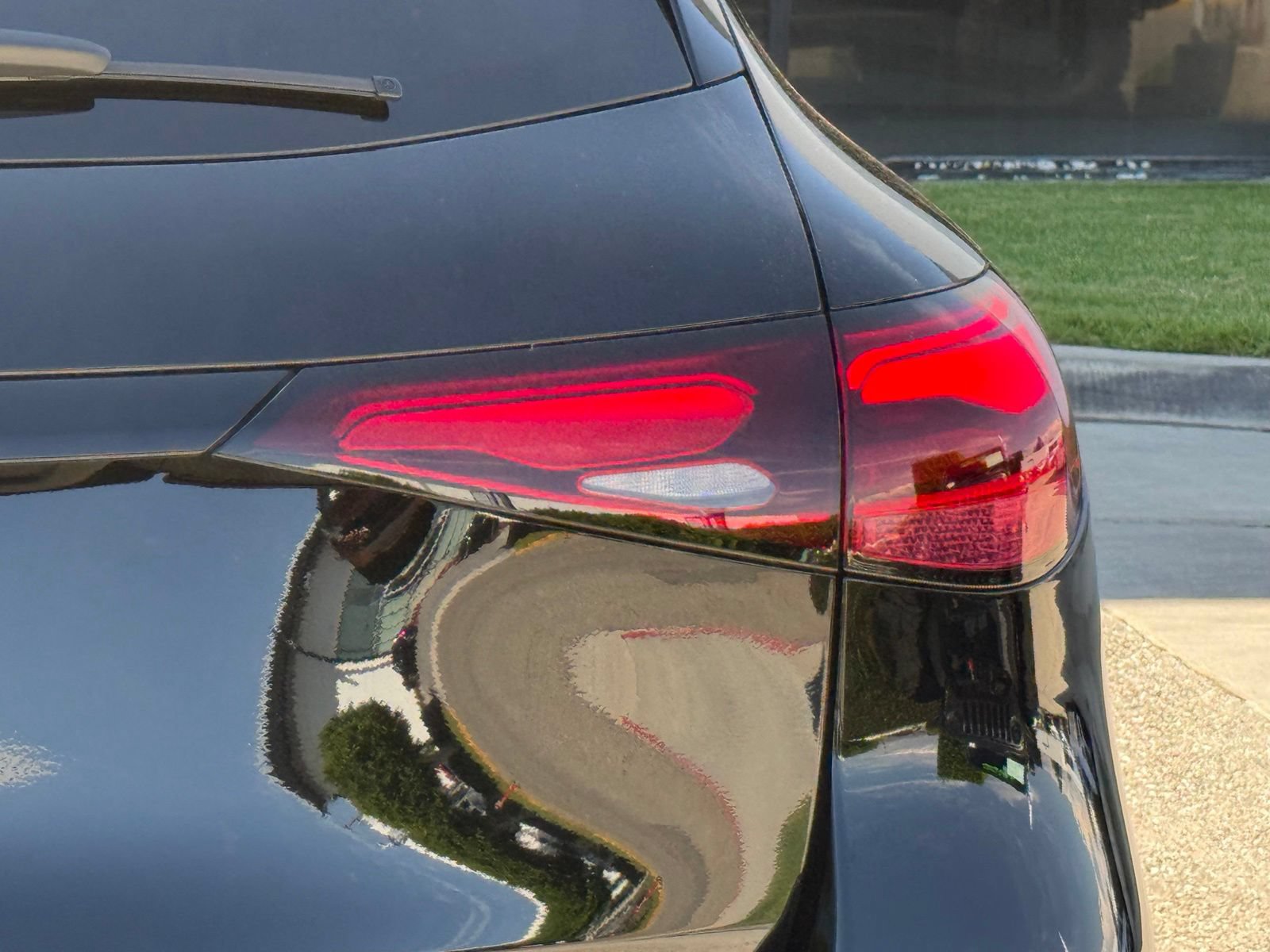 Used 2026 Mercedes-Benz GLC 300 image 14