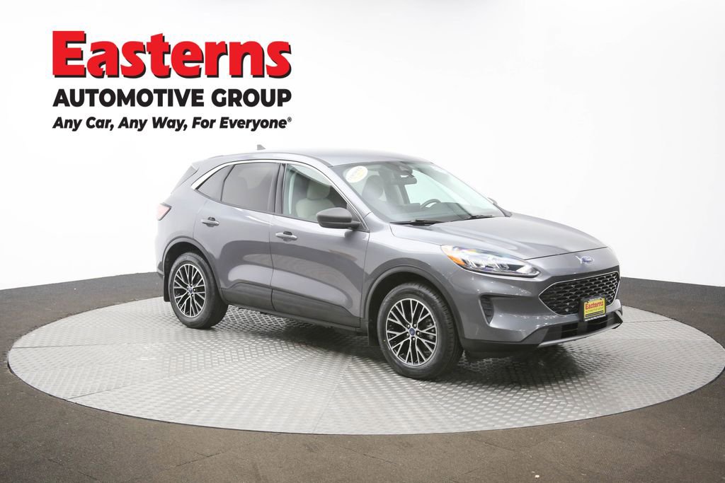 Used 2022 Ford Escape SE w/ Cold Weather Package image 46