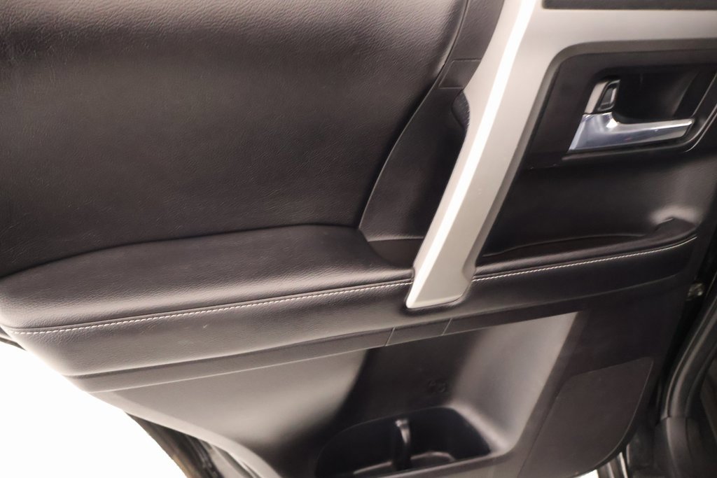 Used 2016 Toyota 4Runner image 19