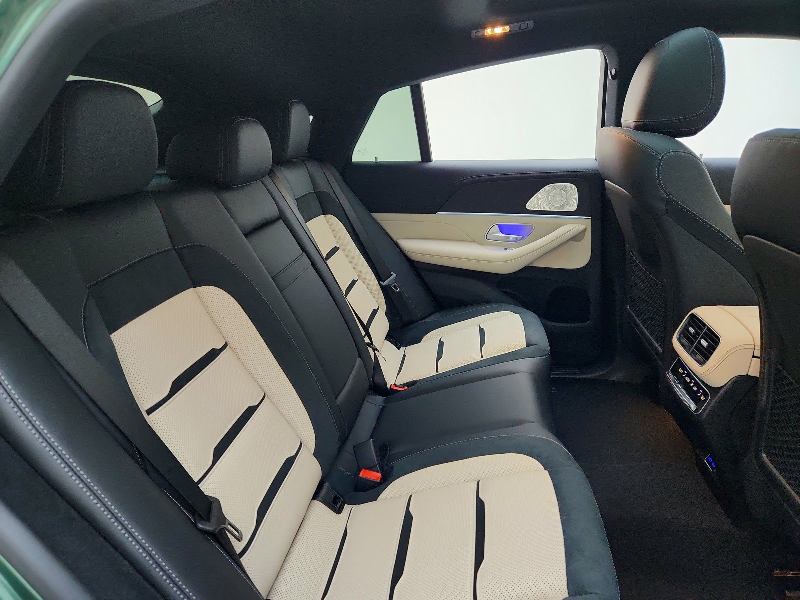 New 2026 Mercedes-Benz GLE 53 AMG 4MATIC Coupe image 21