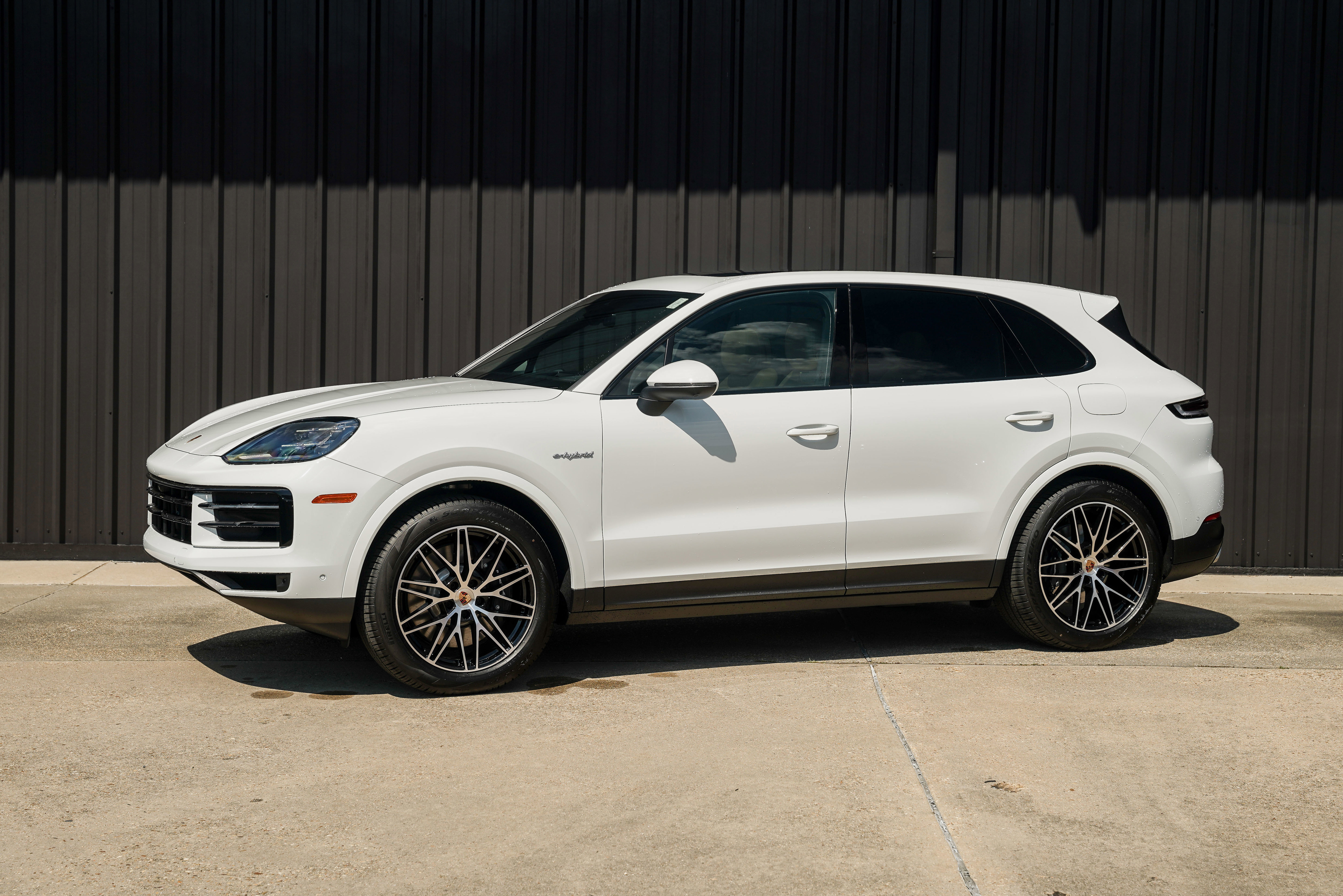 New 2026 Porsche Cayenne E-Hybrid