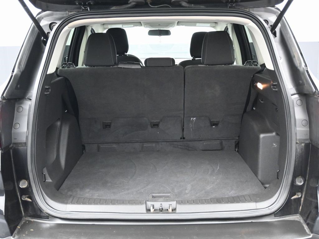 Used 2019 Ford Escape SE image 15