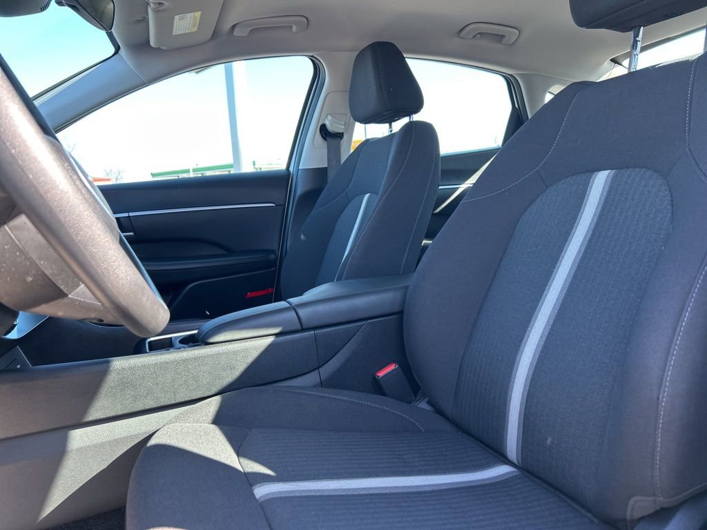 Used 2025 Hyundai Sonata SEL image 12