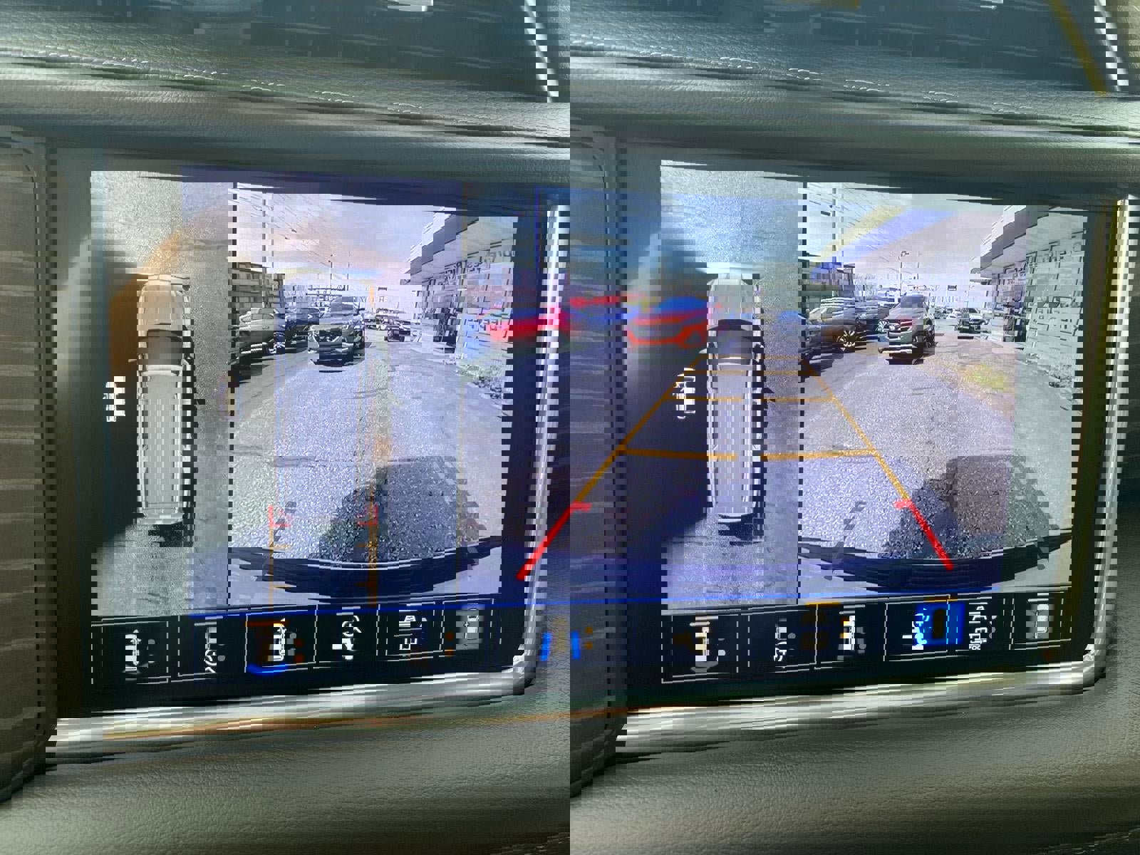 Used 2021 GMC Yukon Denali w/ Denali Premium Package image 51