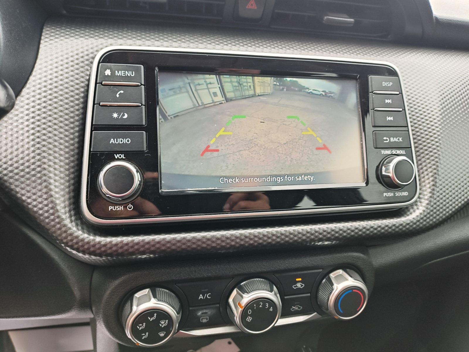 Used 2019 Nissan Kicks S FWD image 19