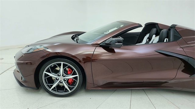 Used 2022 Chevrolet Corvette Stingray Preferred Conv w/ 2LT image 9