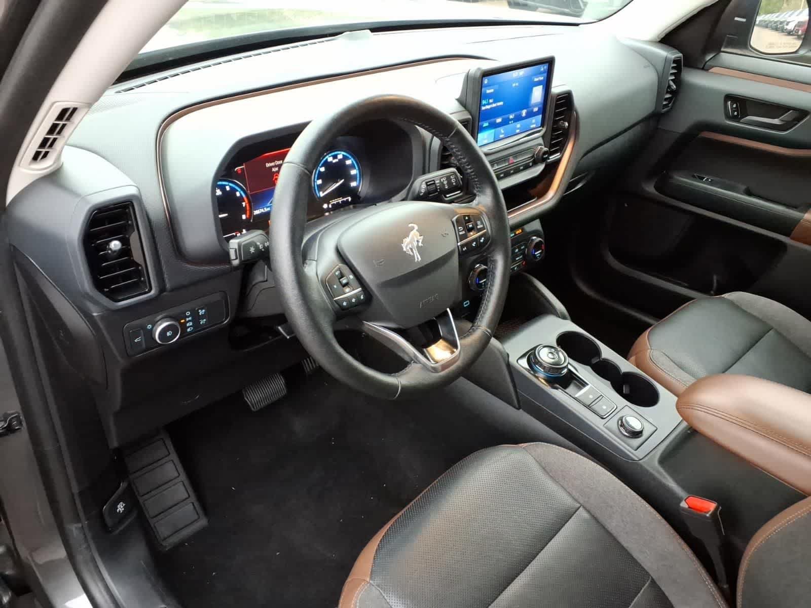 Used 2021 Ford Bronco Sport Outer Banks AWD/4WD image 14