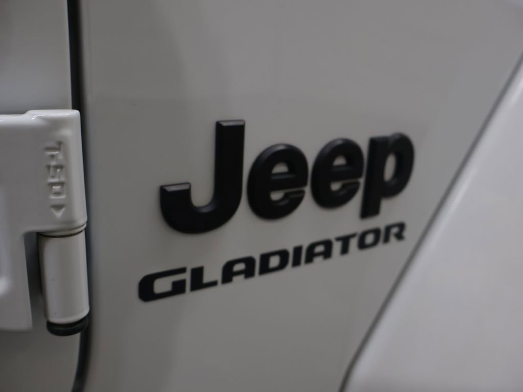 Used 2022 Jeep Gladiator Sport AWD/4WD image 39
